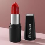 Ésika lipstick dark red